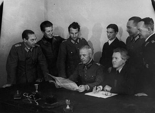 The Soviet Nurse Who Adopted 17 German War Orphans